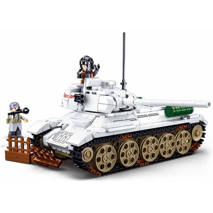 Soviet Winter Assault Tank + 2 Soldiers